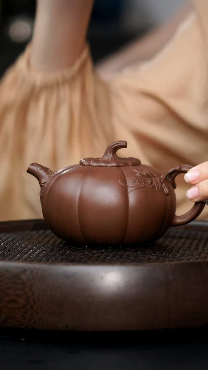 茶壶紫砂@****?FXH-0005福瓜（二）-一厂紫泥-410cc