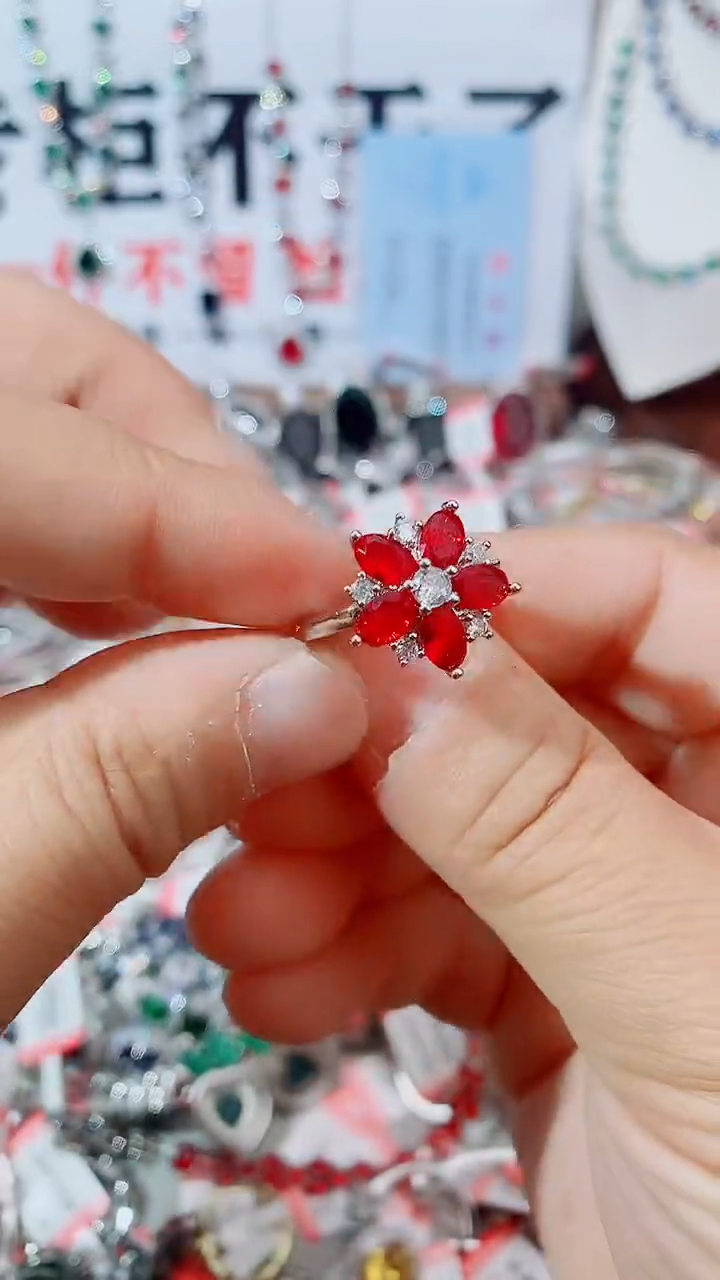 未镶嵌戒指红宝石红宝石戒指