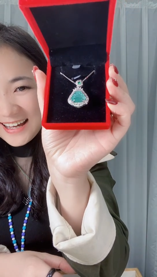 【闪购商品】翡翠颈饰未镶嵌..........