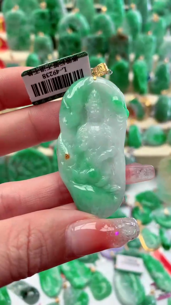 【闪购商品】翡翠颈饰18K金镶嵌挂件