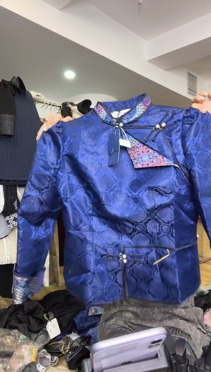 2XL码    125-135斤  外套