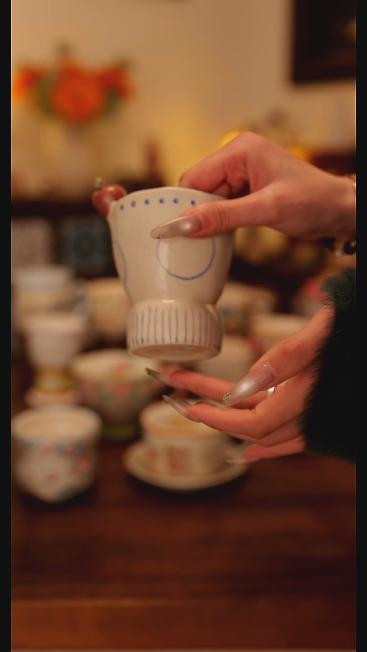 陶瓷手柄款粗陶手作杯 苹果 手绘釉下彩