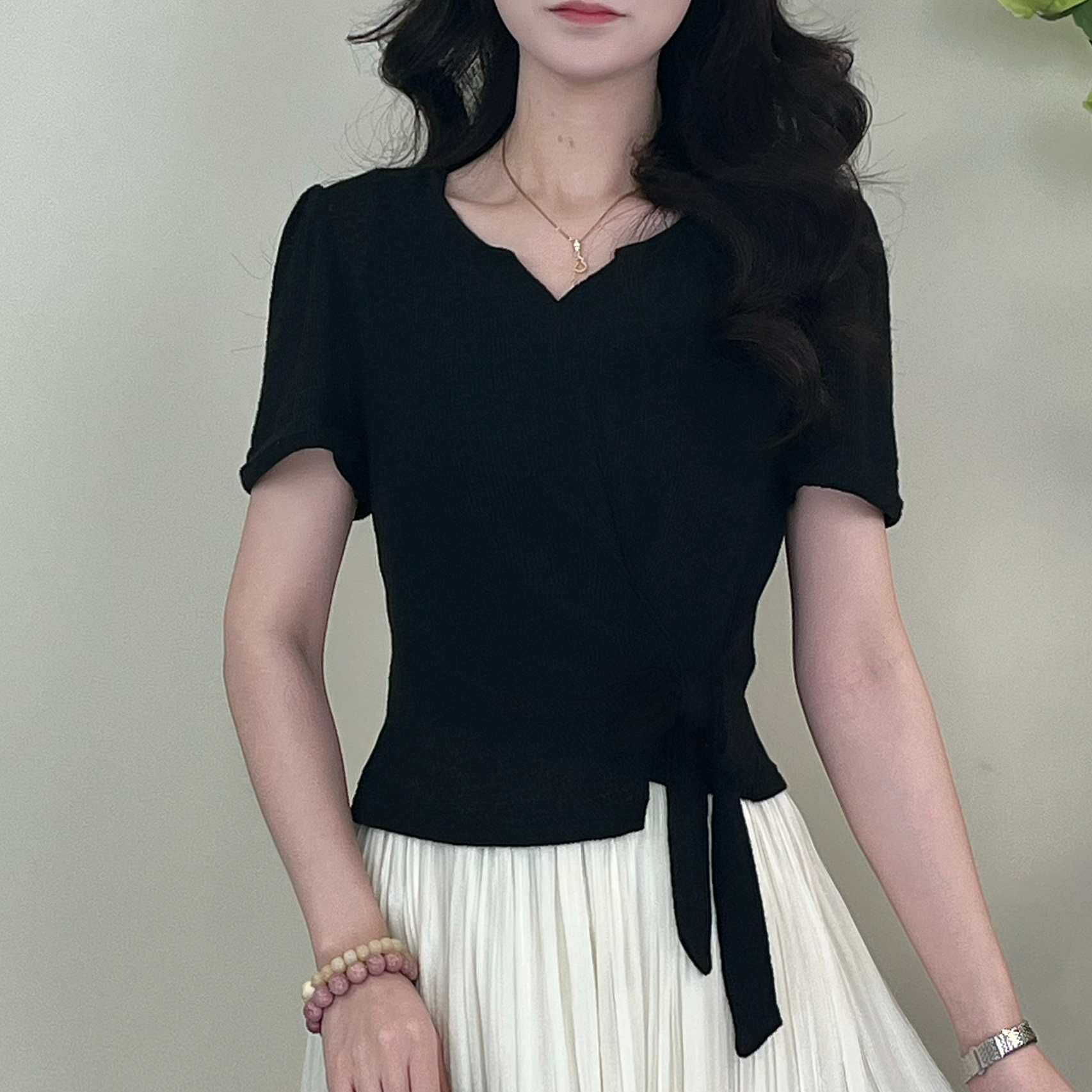 蔡小姐2025年夏季T恤蝴蝶显瘦气质短款法式方领百搭收腰褶皱