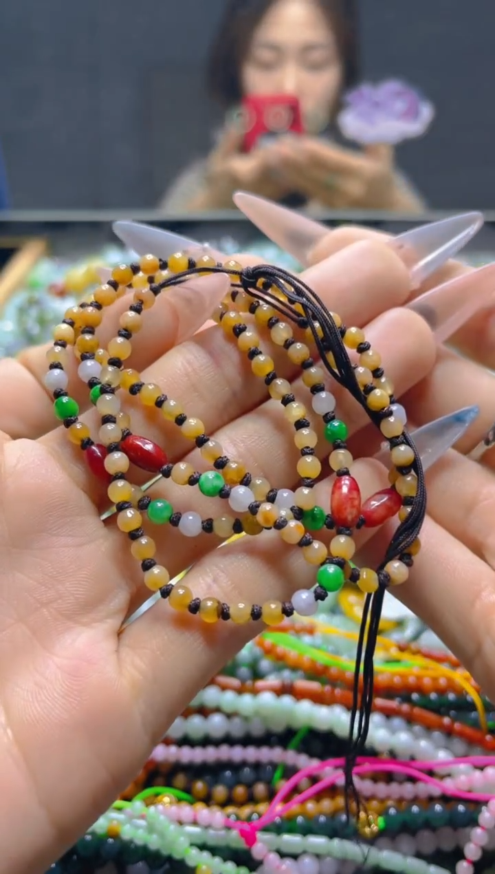 颈饰未镶嵌翡翠3MM