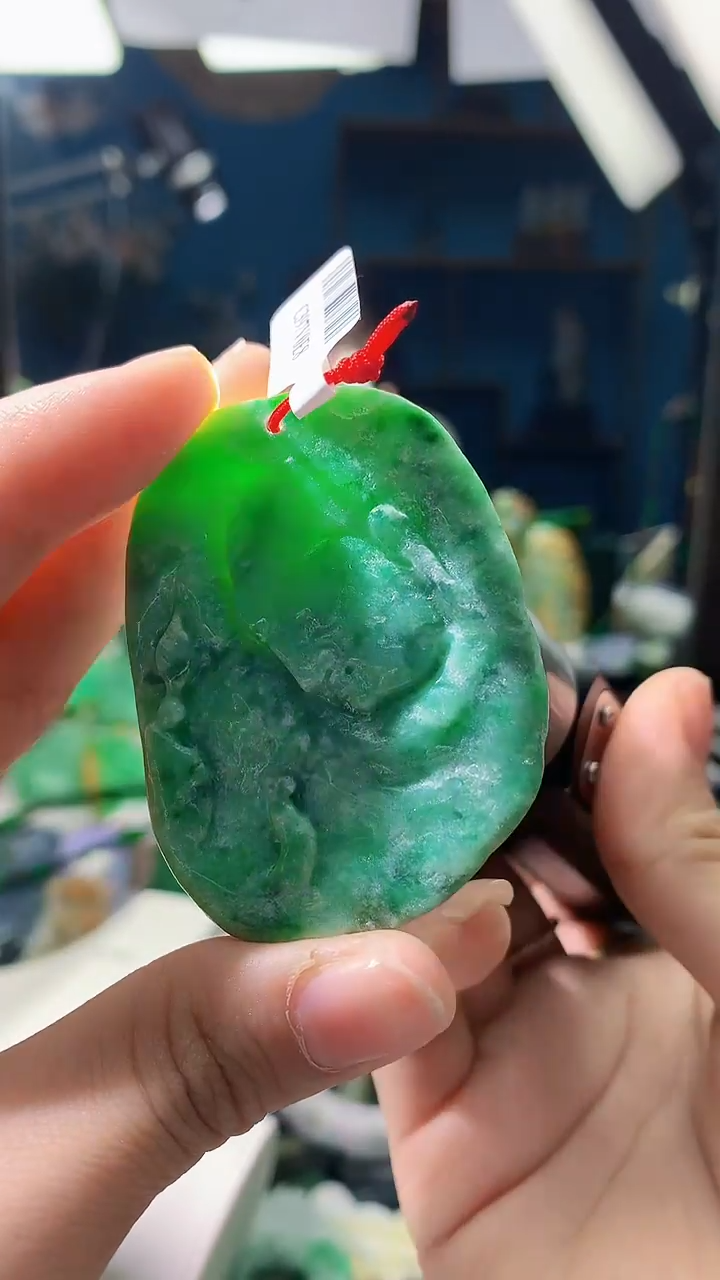 颈饰未镶嵌翡翠天然缅甸a货翡翠