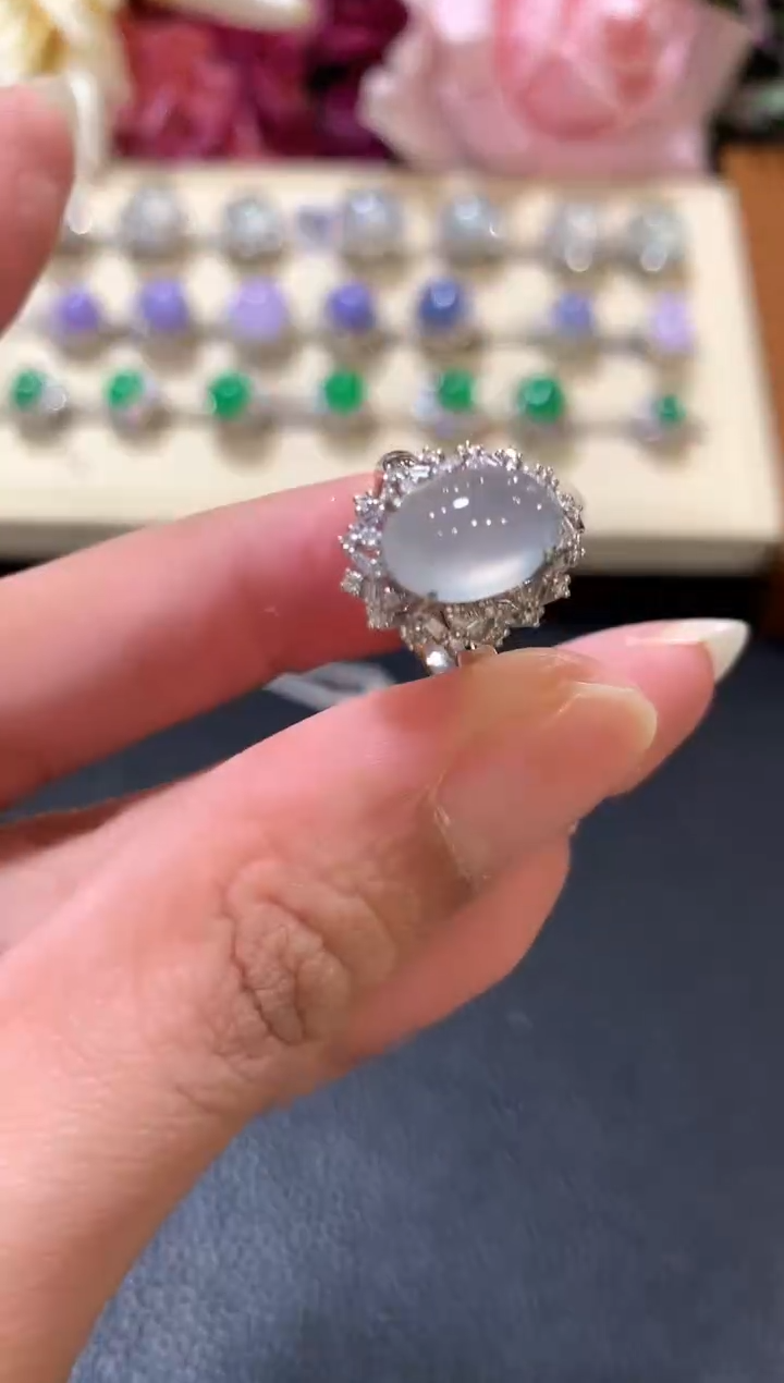 18K金镶嵌戒指翡翠z115 