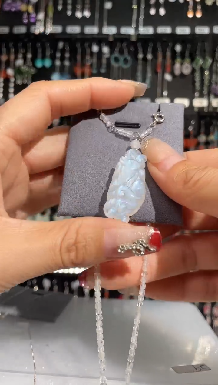 【闪购商品】紫晶耳饰银S925镶嵌写月2发1