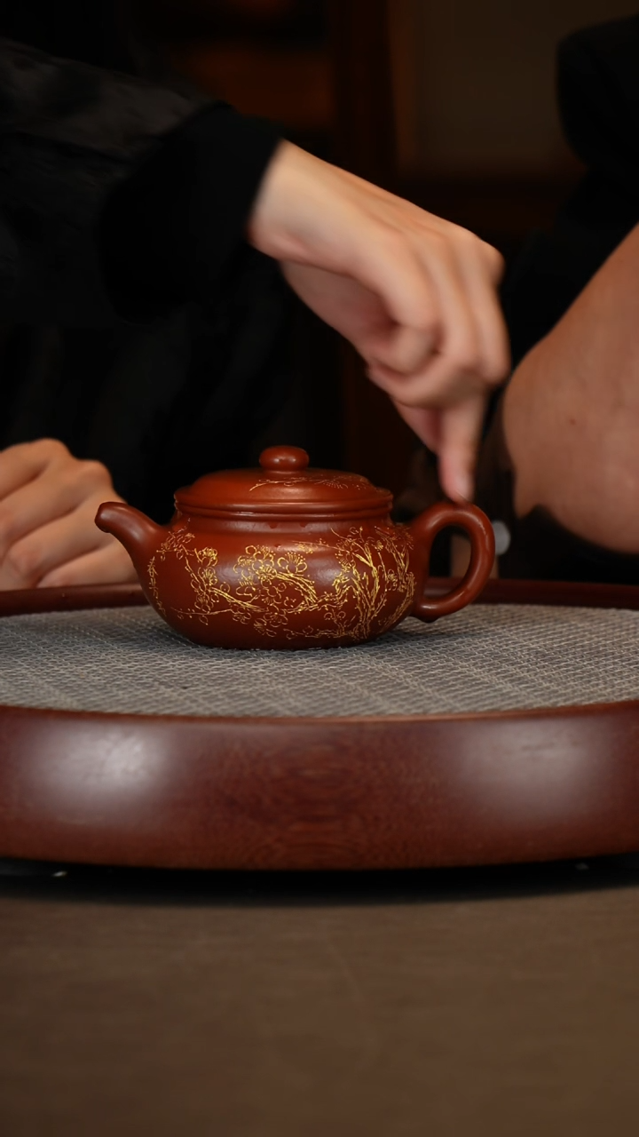 【闪购商品】紫砂茶壶朱泥仿古260C