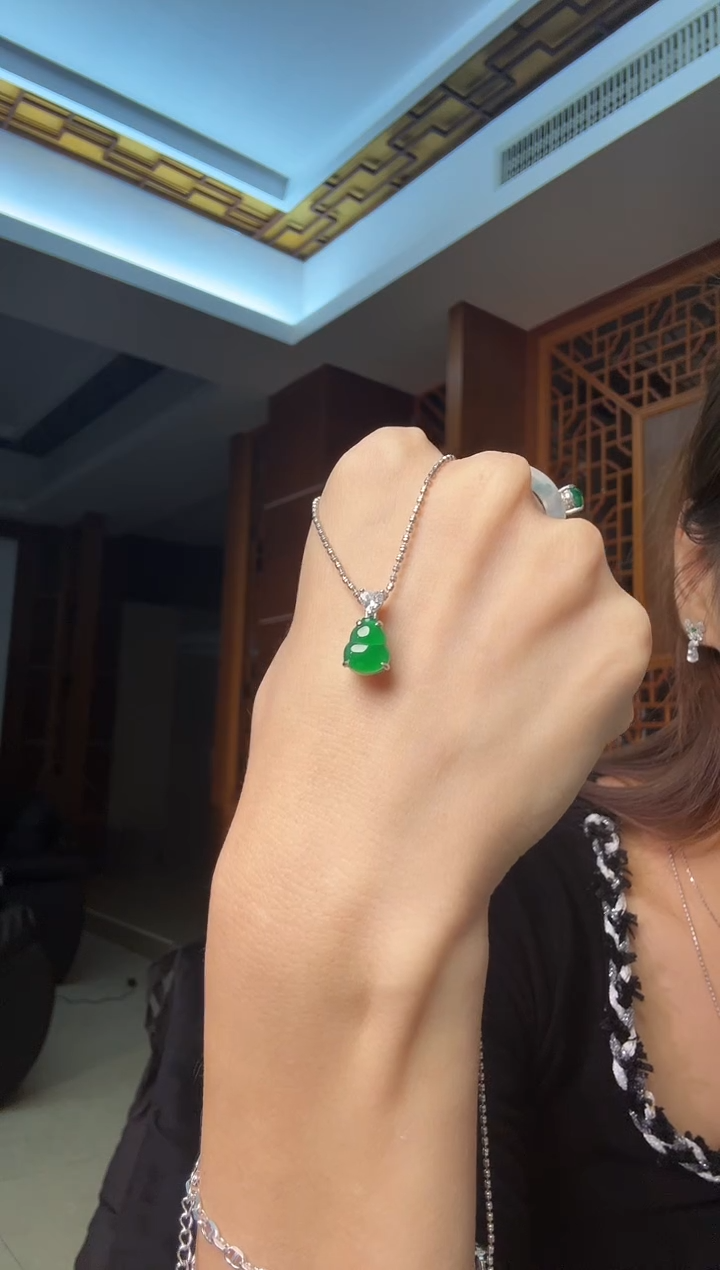 吊坠(不含链)银S925镶嵌翡翠天然翡翠吊坠