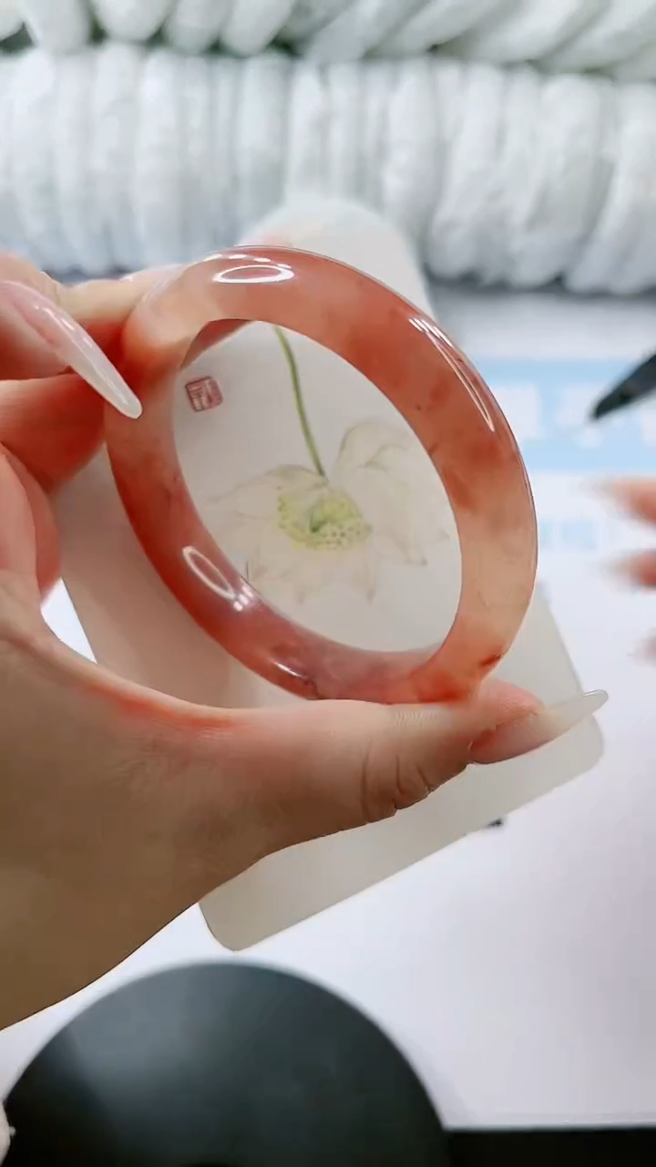 【闪购商品】石英质玉手镯未镶嵌多样性发货L535