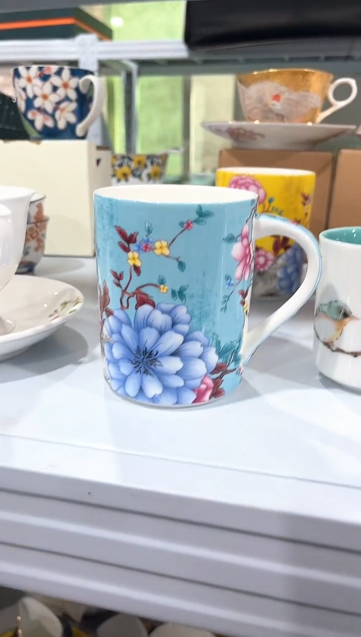 瓷片陶瓷（简装）杯子一个