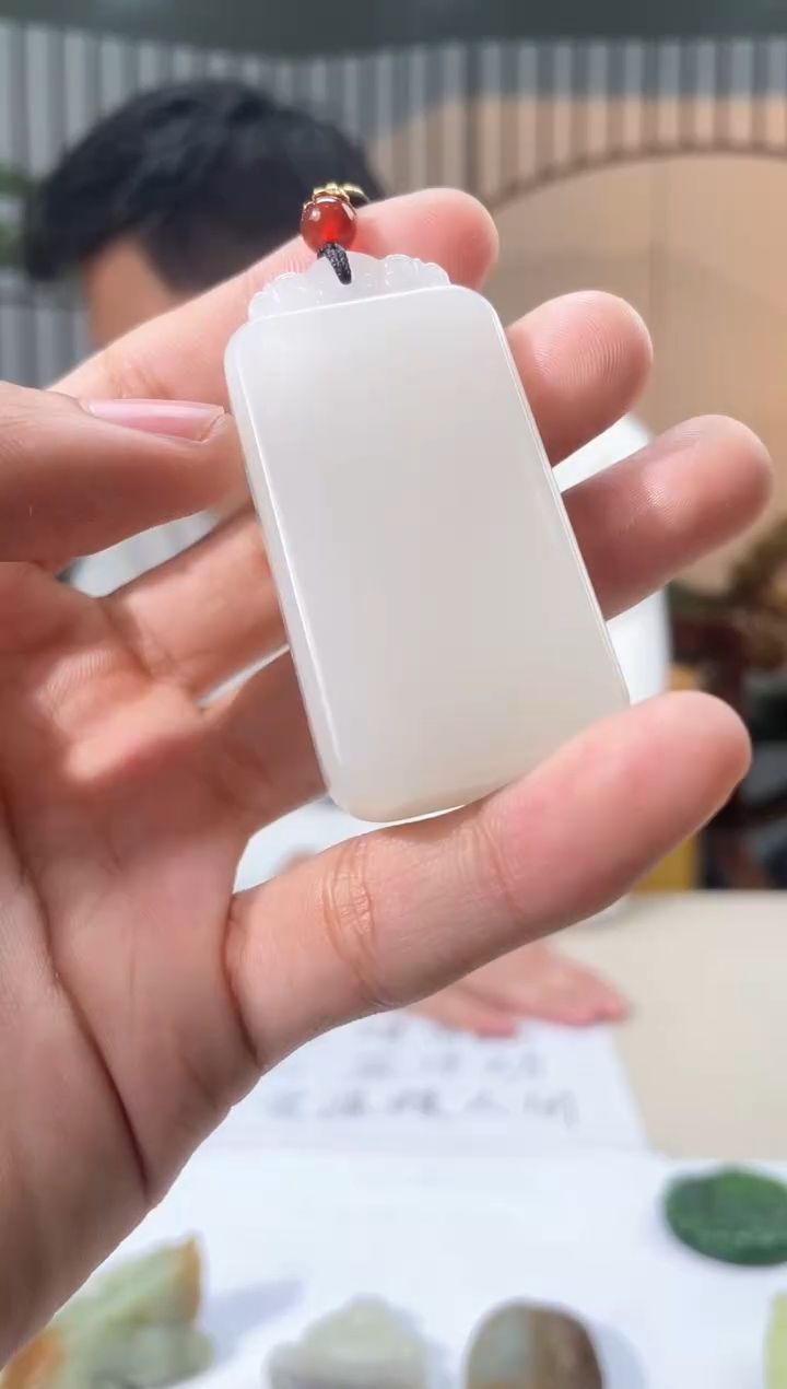 【闪购商品】定制和田玉和田玉（多样性拍一发一带证）120182