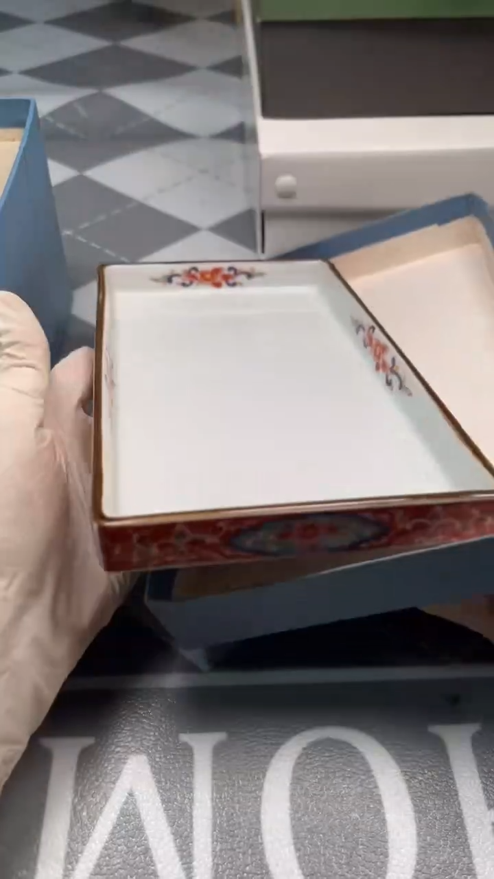 瓷片陶瓷如图所示周边