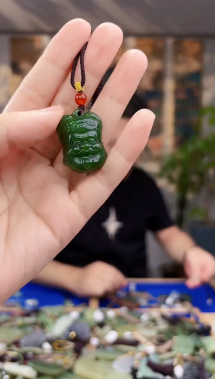 和田玉未镶嵌挂件拍一发一多样性发货