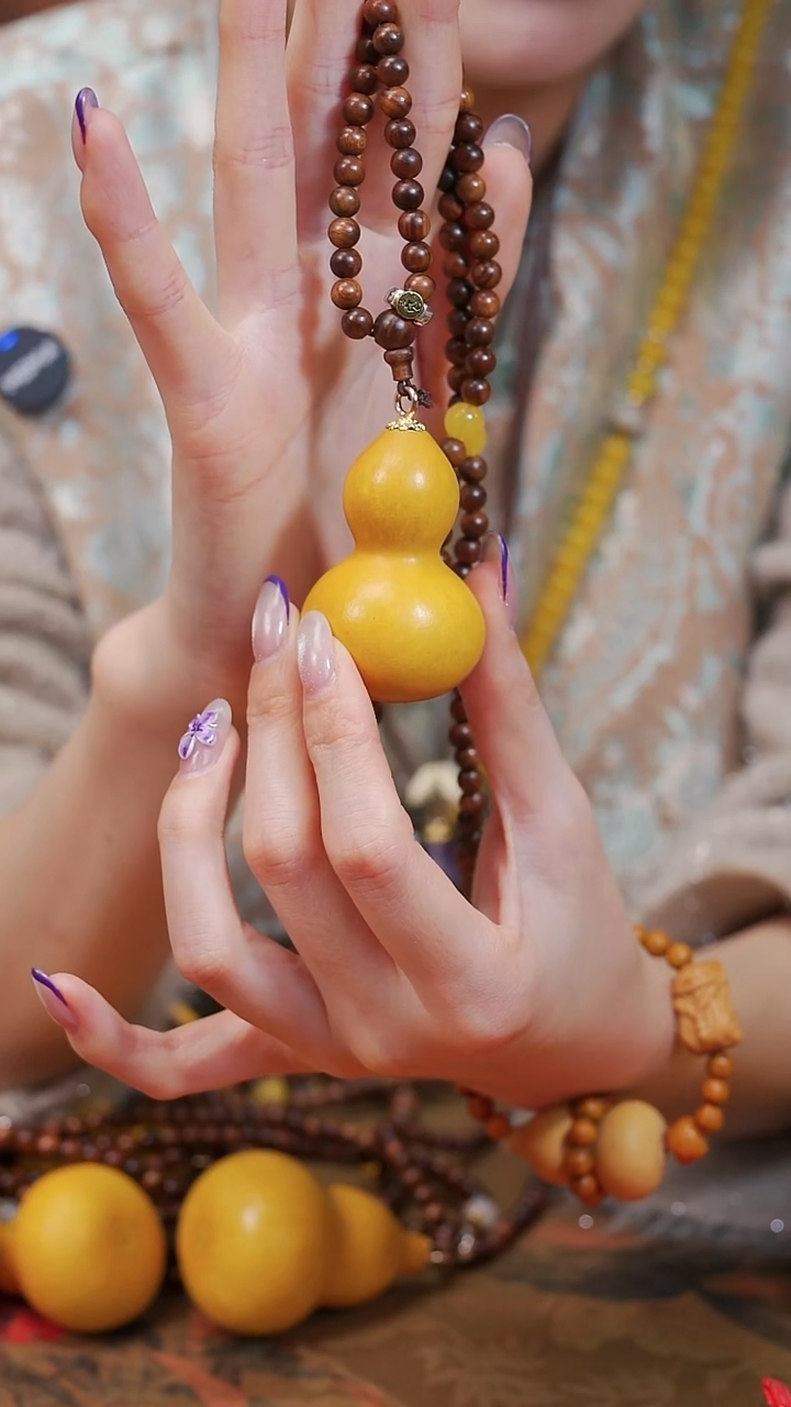 297漆艺工艺小葫芦29.9