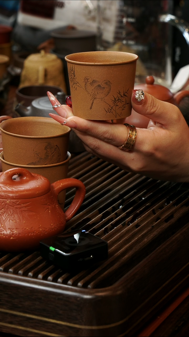 【闪购商品】紫砂茶杯原矿刻绘杯