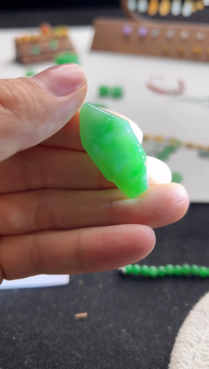 【闪购商品】定制翡翠未镶嵌绿原石4500+450-chz006