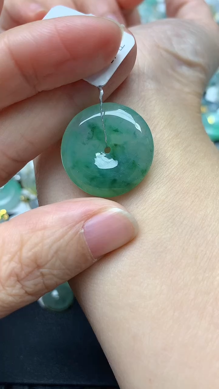 颈饰未镶嵌翡翠天然缅甸A货翡翠