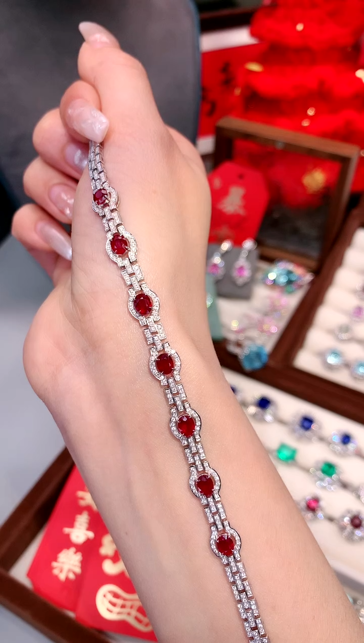 【闪购商品】红宝石手链18K金镶嵌2.85ct/天然宝石/七天无理由