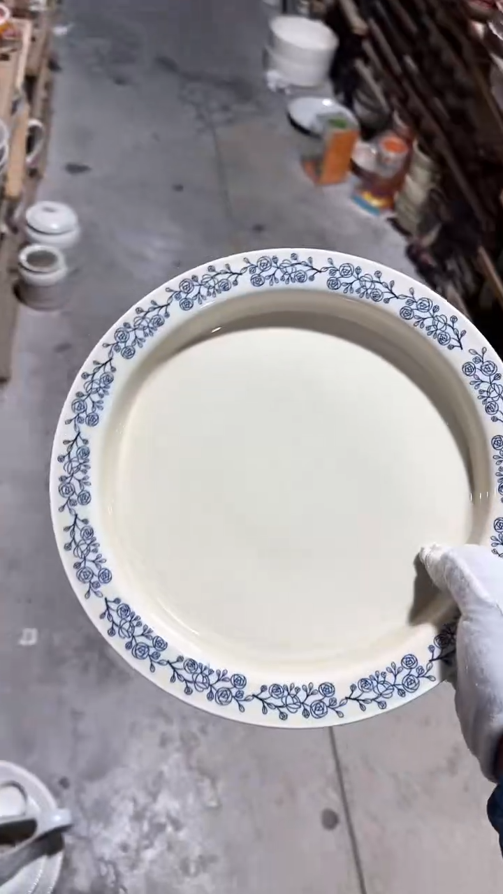 陶瓷蓝玫瑰大号圆盘微瑕 凑满20元包邮