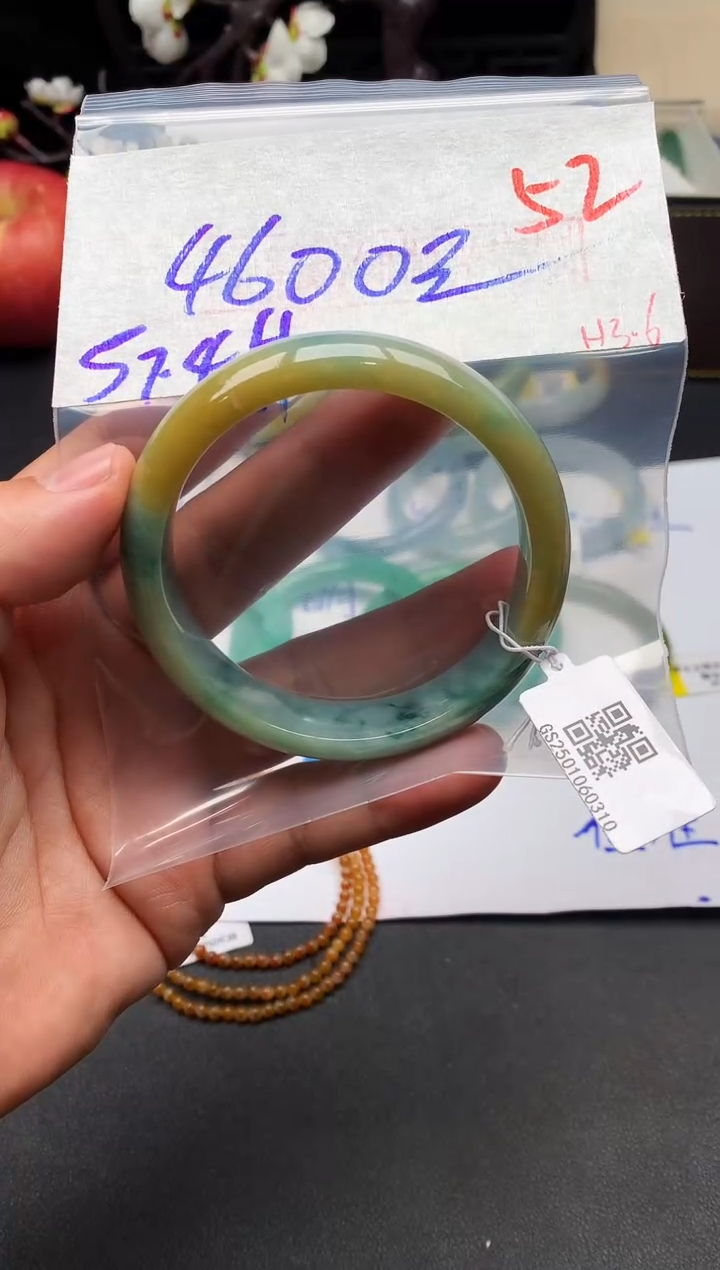 【闪购商品】定制翡翠未镶嵌毛货需精细抛光+多样性发货拍一发一