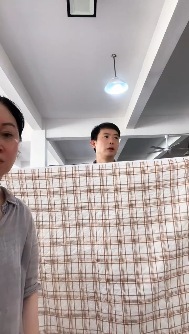 长绒棉A08 卡其色格子140*200