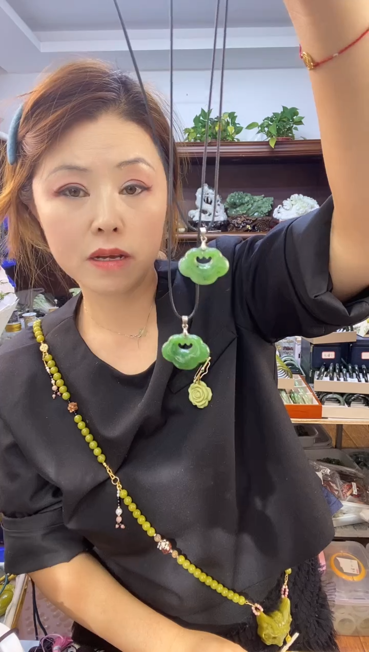 颈饰未镶嵌和田玉多样性随机发一