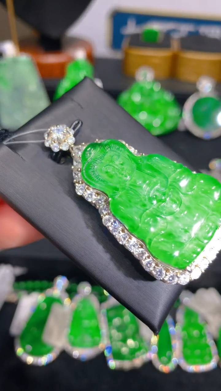 【闪购商品】翡翠颈饰银S925镶嵌13一季