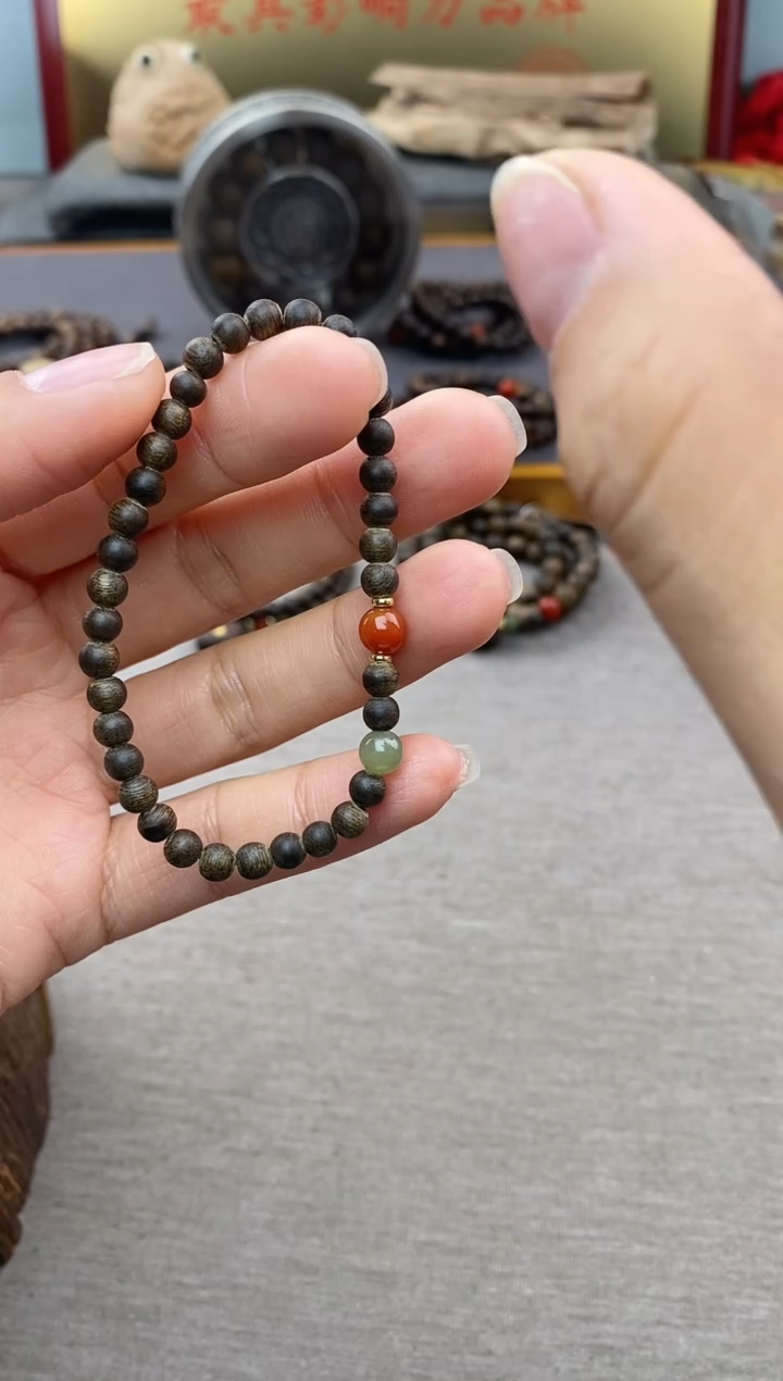 【闪购商品】沉香手串芽庄白棋楠04单圈＋配饰