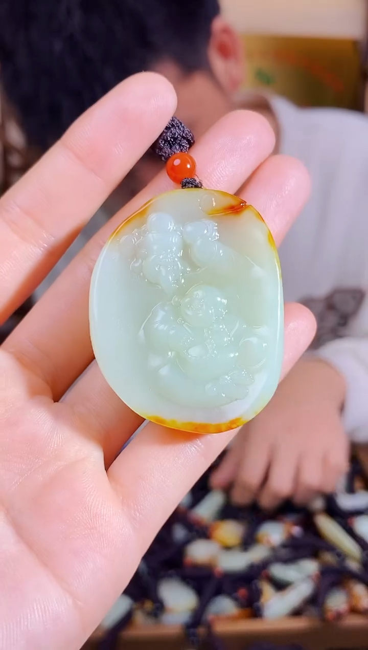 【闪购商品】和田玉颈饰未镶嵌1