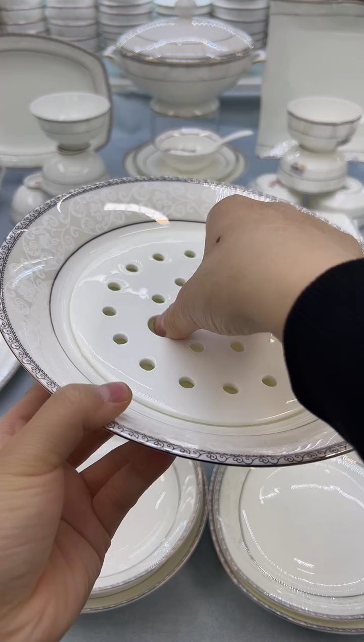 骨瓷玲珑饺子盘1个  