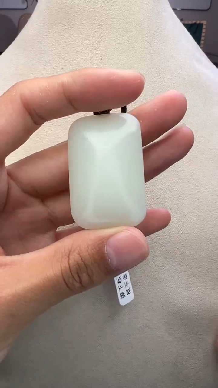 【闪购商品】和田玉颈饰未镶嵌D