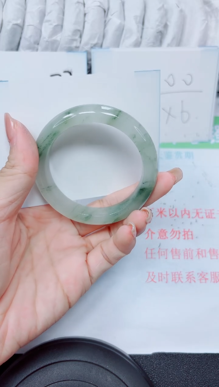 石英质玉手镯未镶嵌161-516