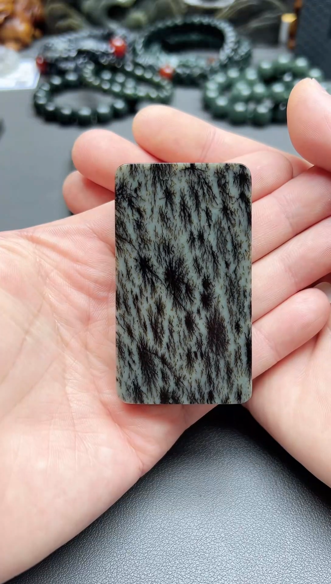 颈饰未镶嵌和田玉若羌青花意境平安无事牌