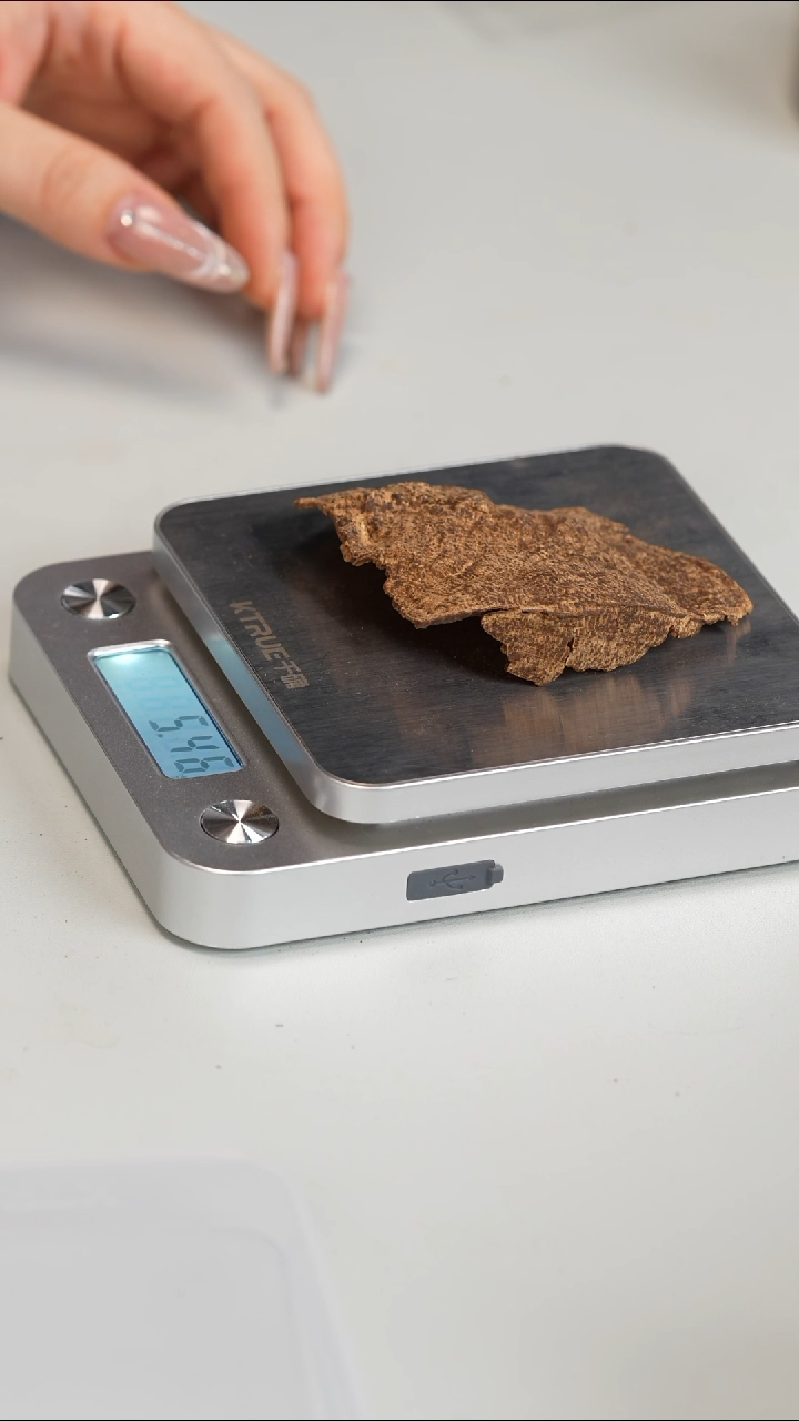 沉香沉香碎屑沉水越南富国岛 5.4g