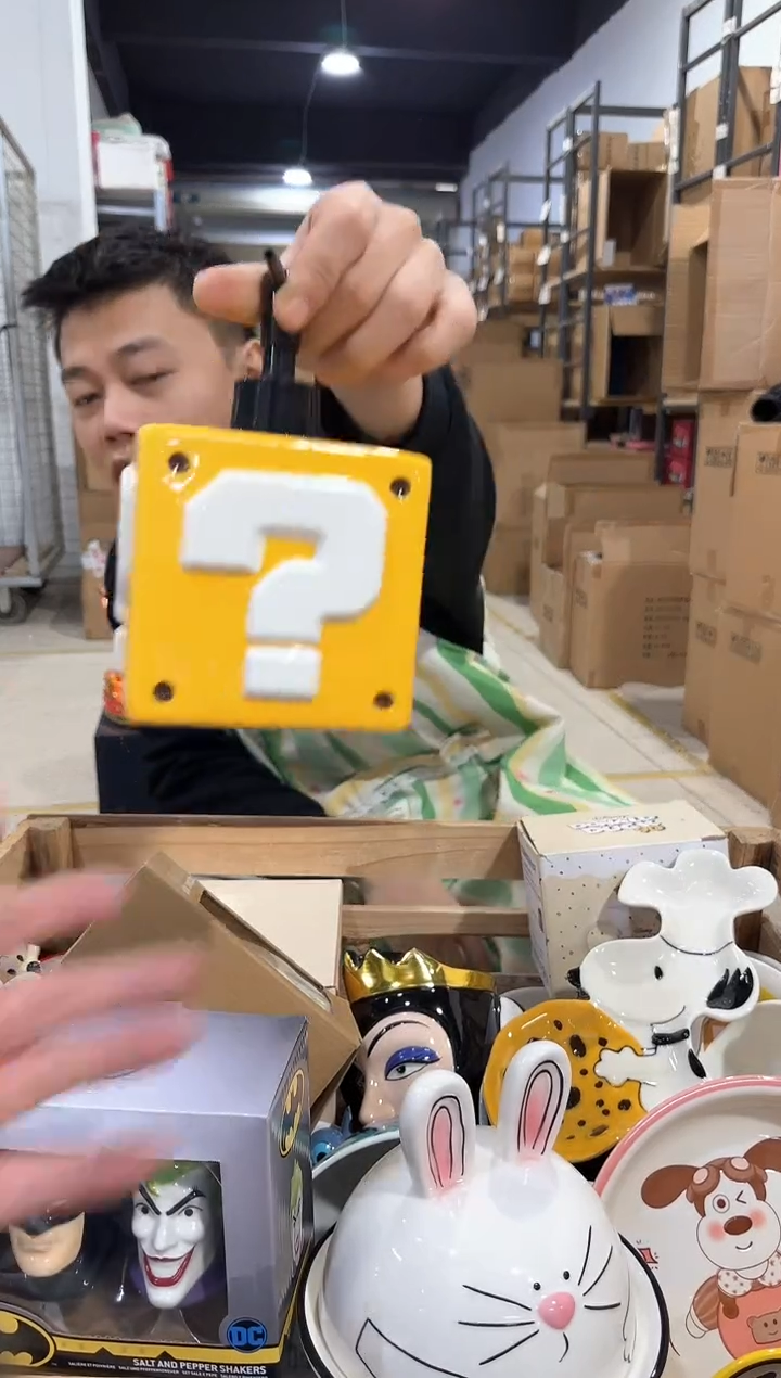 瓷片问号按压瓶 