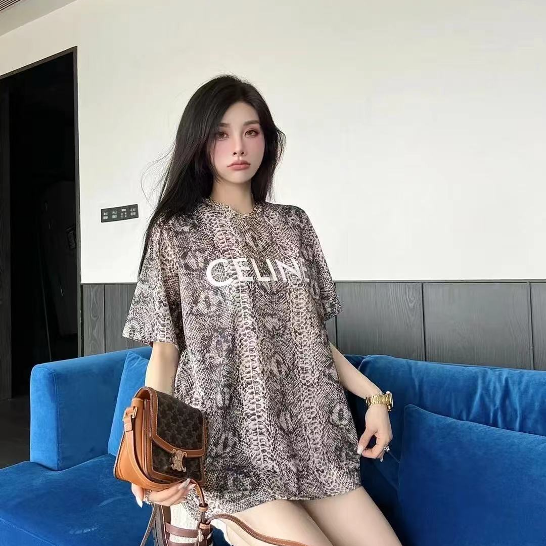 95新 Celine/思琳 蛇纹印花短袖 XS码/95新/公价4400/fg201447