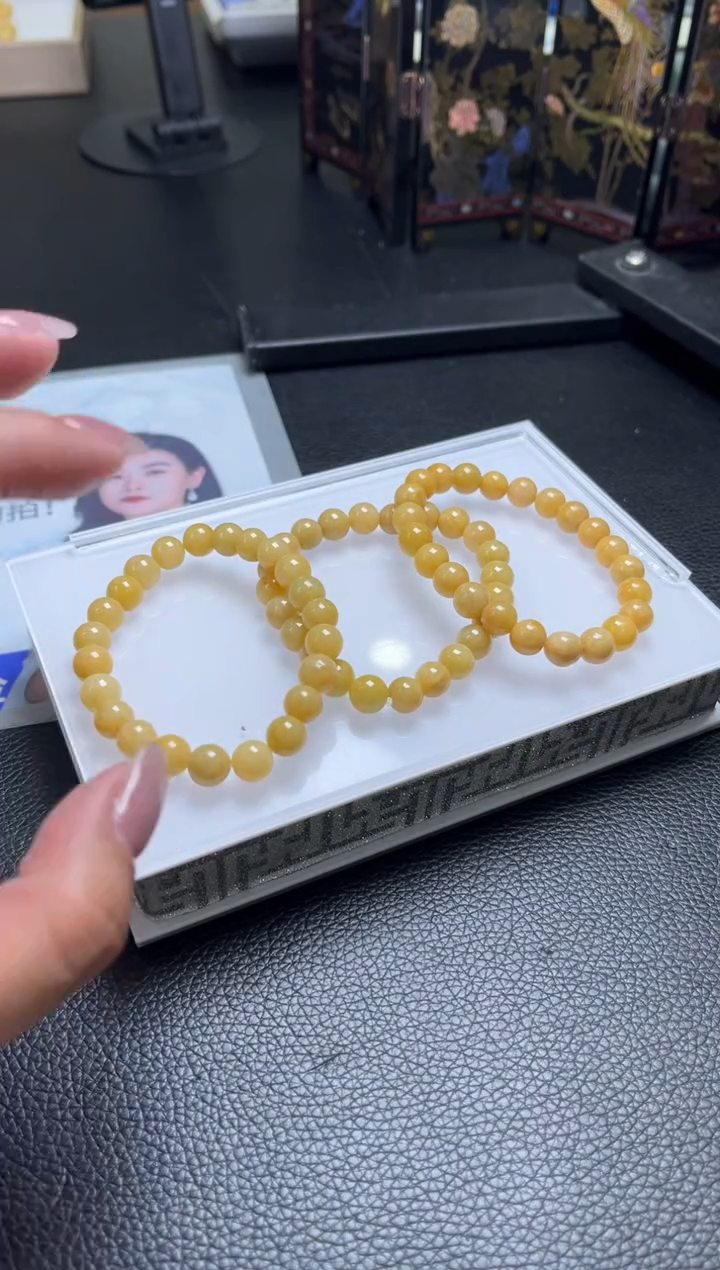 【闪购商品】翡翠手串未镶嵌K61  多样性发一件/