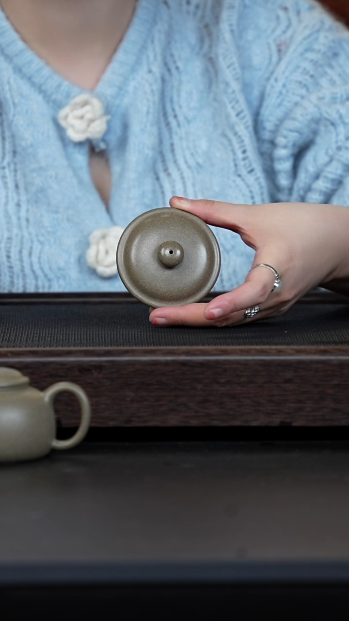 【闪购商品】紫砂茶壶挑纯青段大亨仿古