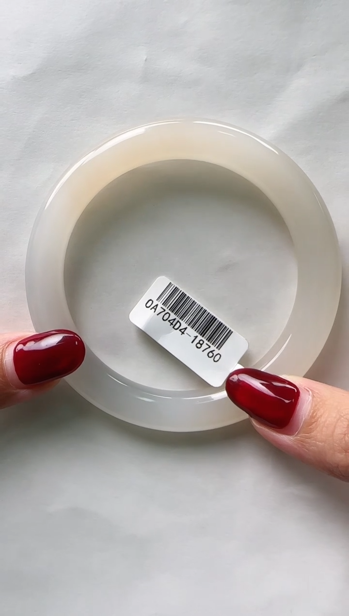 【闪购商品】和田玉未镶嵌手镯60+