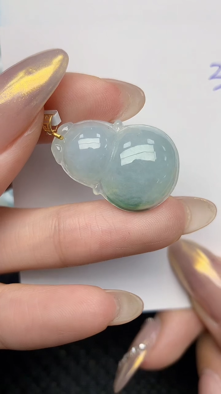 【闪购商品】翡翠颈饰18K金镶嵌v   天然翡翠A货，