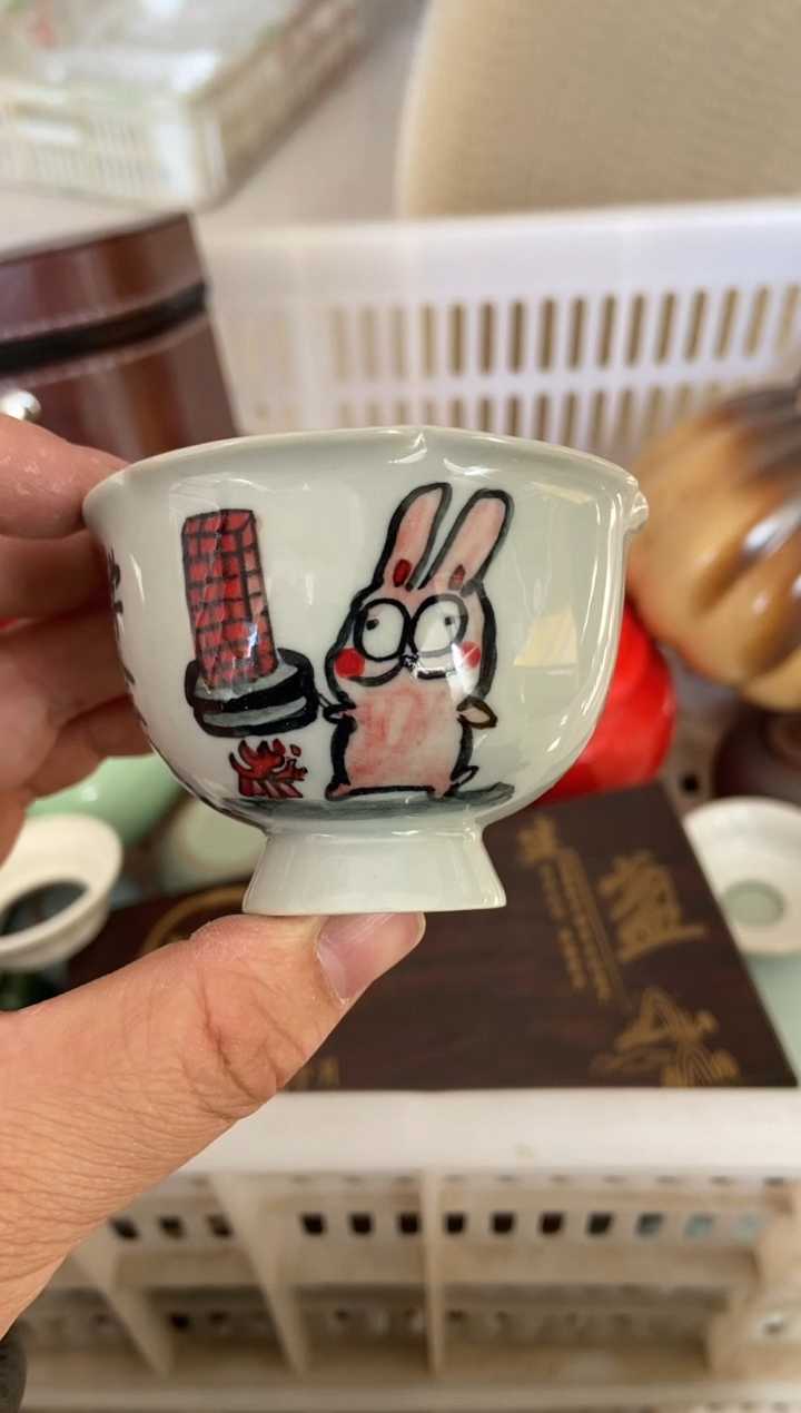 杯子瓷无运费险有瑕疵的摄影的产品有使用过的痕迹有点脏介意勿拍