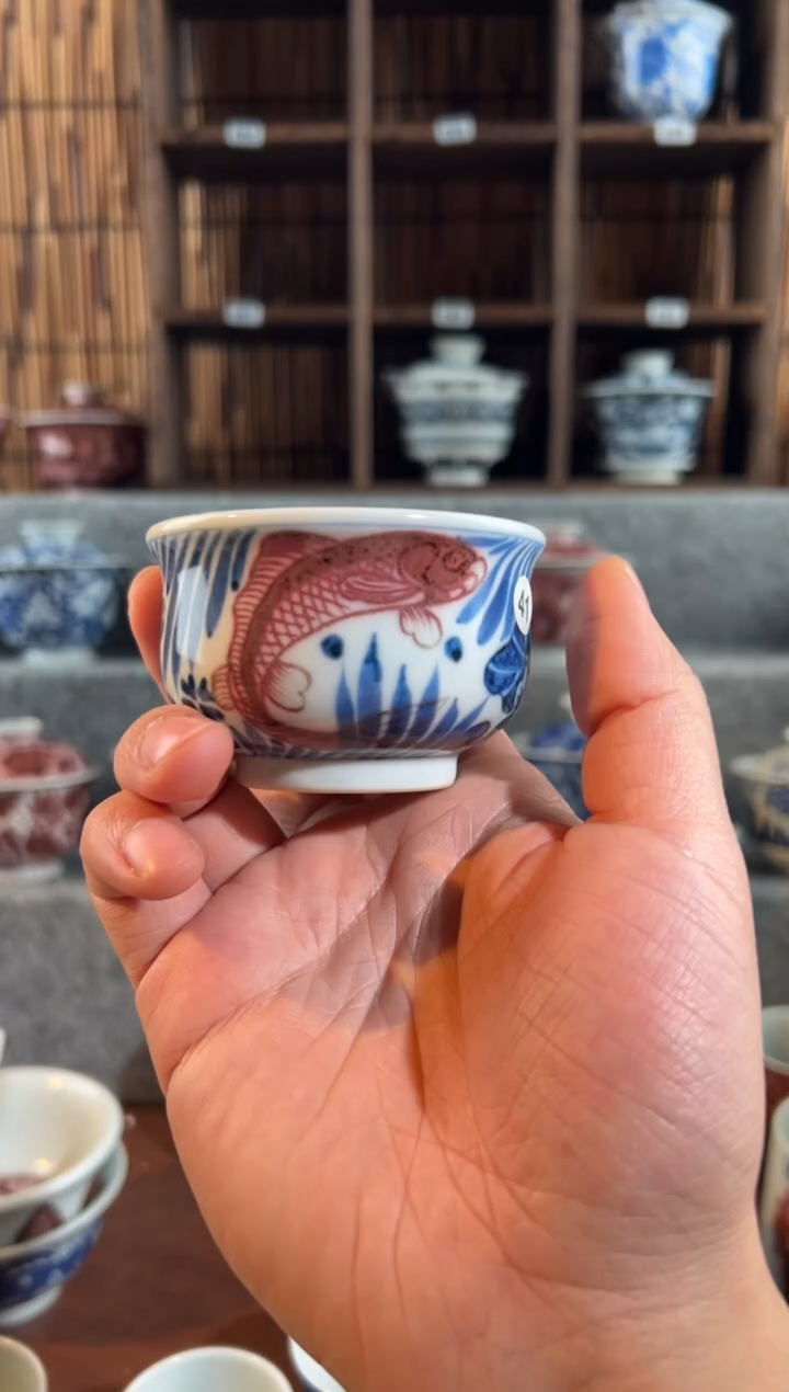 【闪购商品】天禄言瓷鱼藻杯子红010