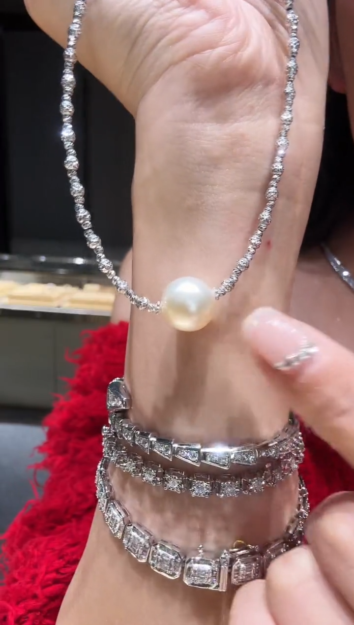 【闪购商品】海水珍珠项链18K金镶嵌大点位