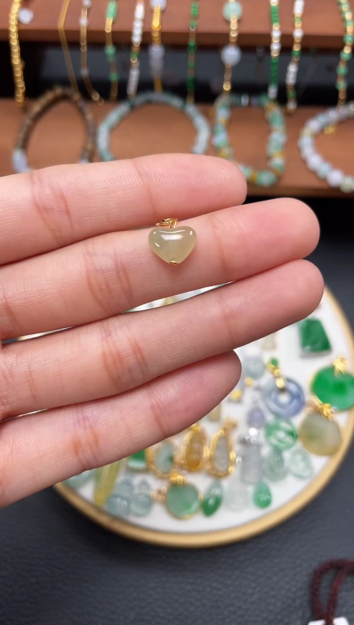 【闪购商品】翡翠吊坠(不含链)18K金镶嵌一个  JK633