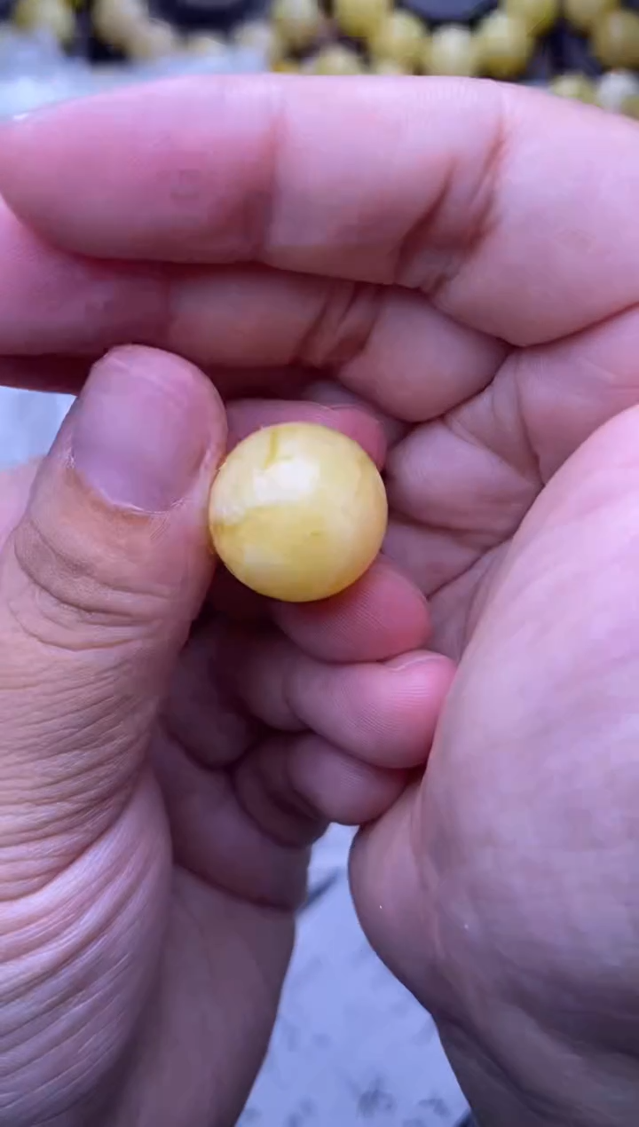 裸石琥珀未镶嵌 大小姐珠宝严选（有瑕疵介意勿拍）20