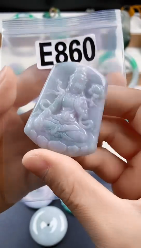 颈饰未镶嵌翡翠天然翡翠吊坠挂件