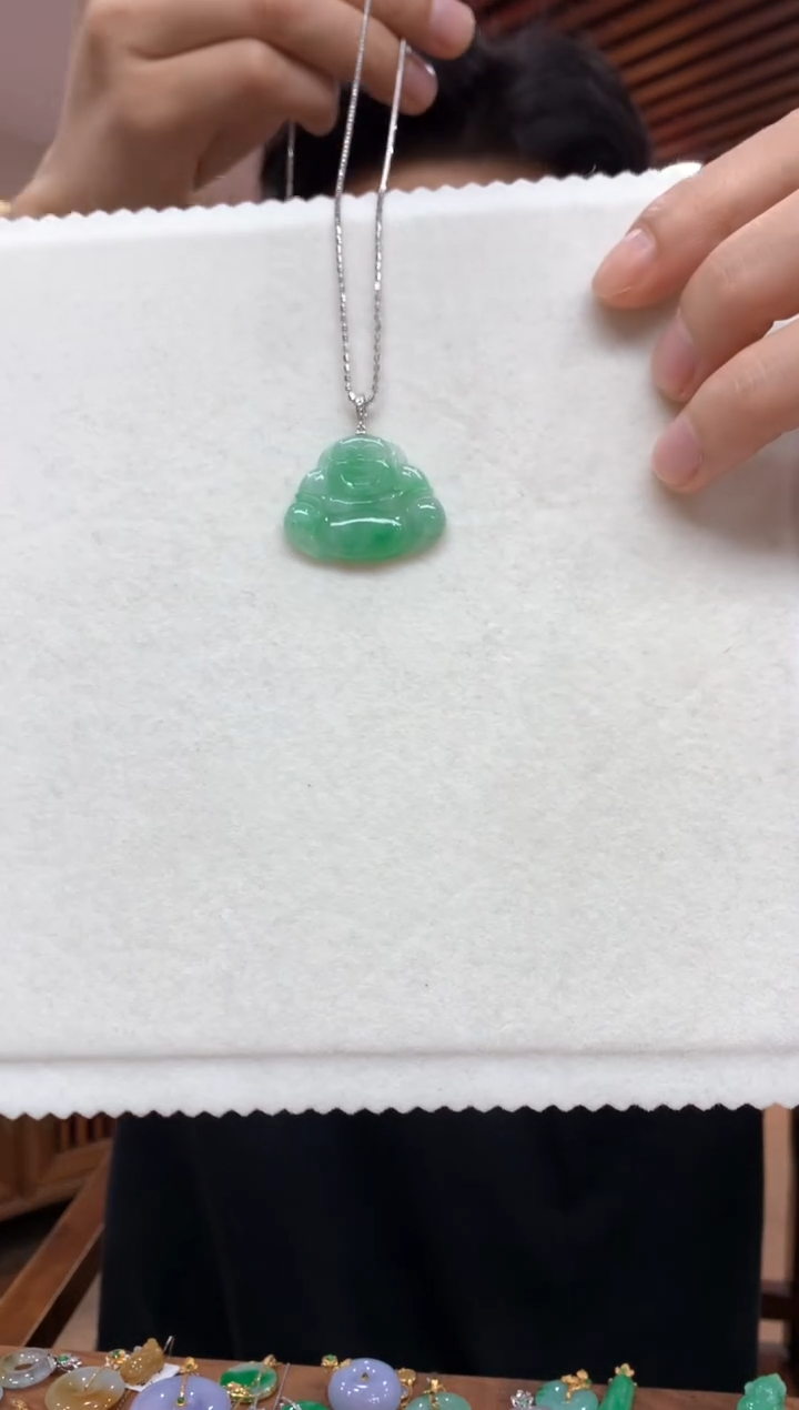 【闪购商品】翡翠吊坠(不含链)18K金镶嵌佛公