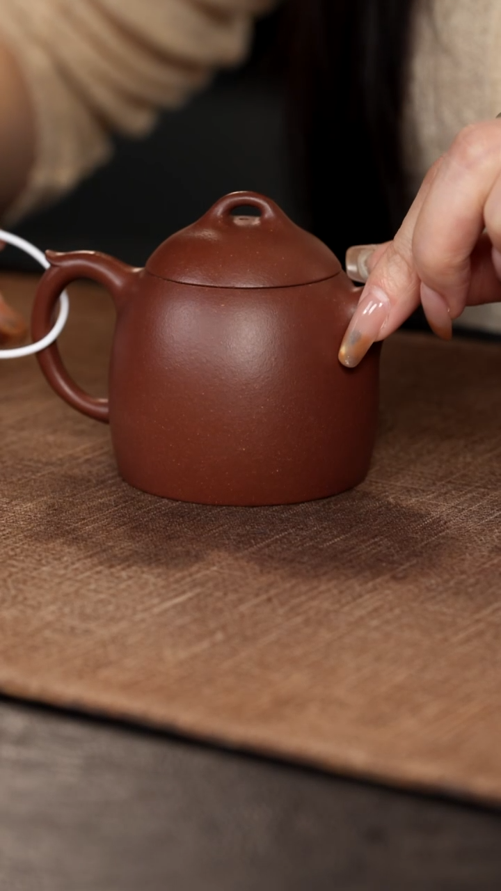 茶壶紫砂底槽清秦权壶150cc