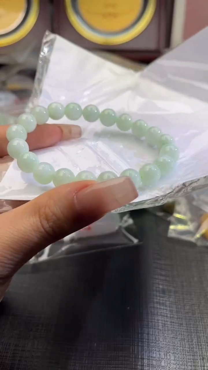 【闪购商品】翡翠颈饰未镶嵌100632647